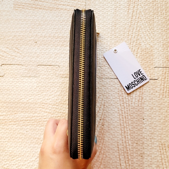 Love Moschino Wallet - Picture 3 of 9